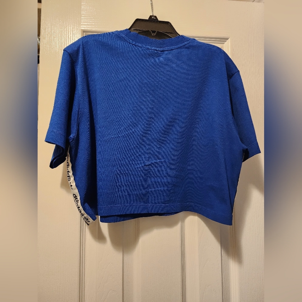 Adidas Crop Blue T-Shirt - Picture 3 of 5